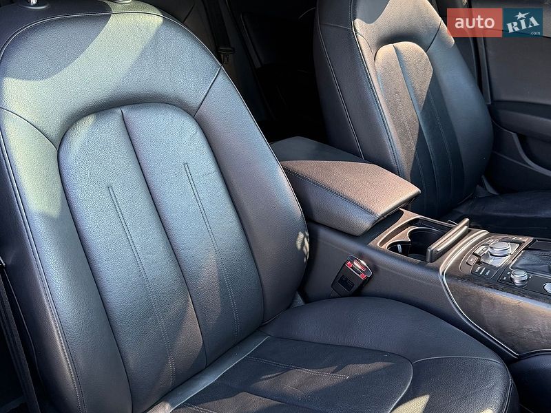 Седан Audi A6 2016 в Киеве