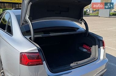 Седан Audi A6 2016 в Киеве