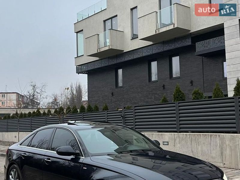 Седан Audi A6 2015 в Кривом Роге