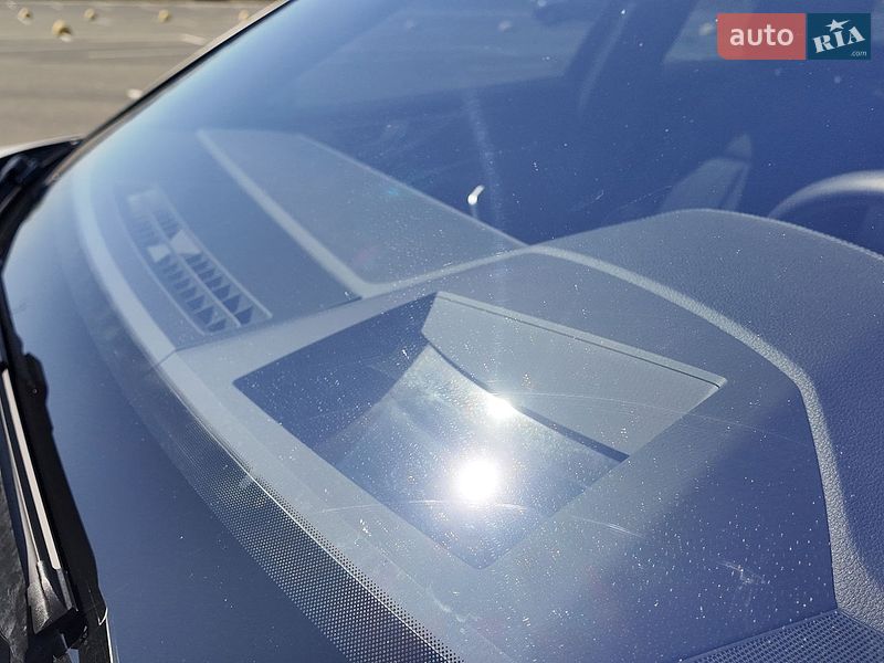 Седан Audi A6 2022 в Киеве