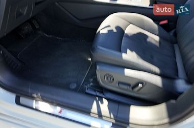 Седан Audi A6 2022 в Киеве