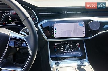Седан Audi A6 2022 в Киеве
