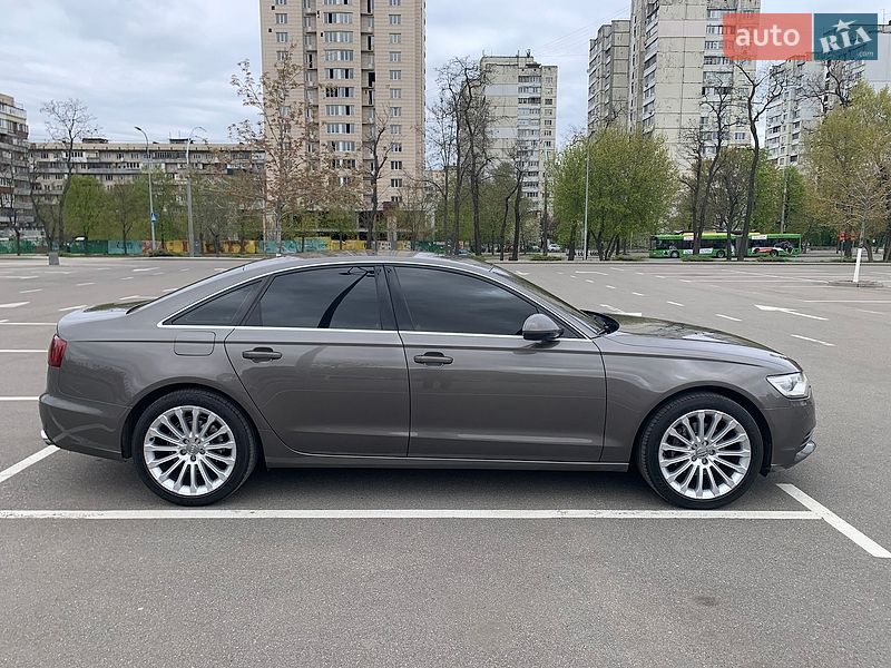Седан Audi A6 2011 в Киеве