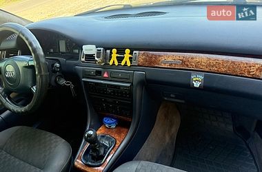 Седан Audi A6 1999 в Тячеве