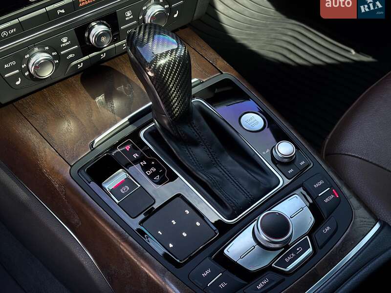 Седан Audi A6 2015 в Львове