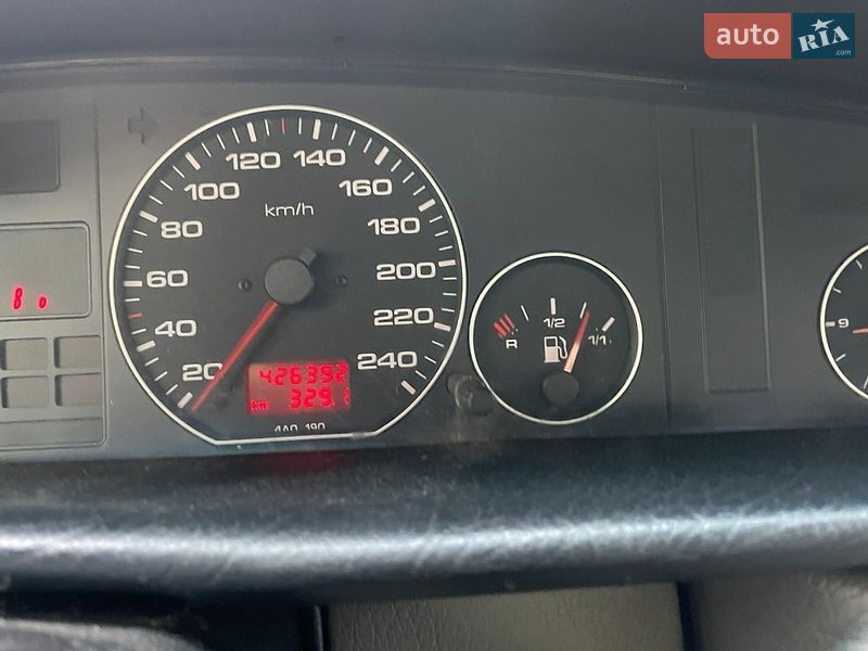 Седан Audi A6 1996 в Хмельницком