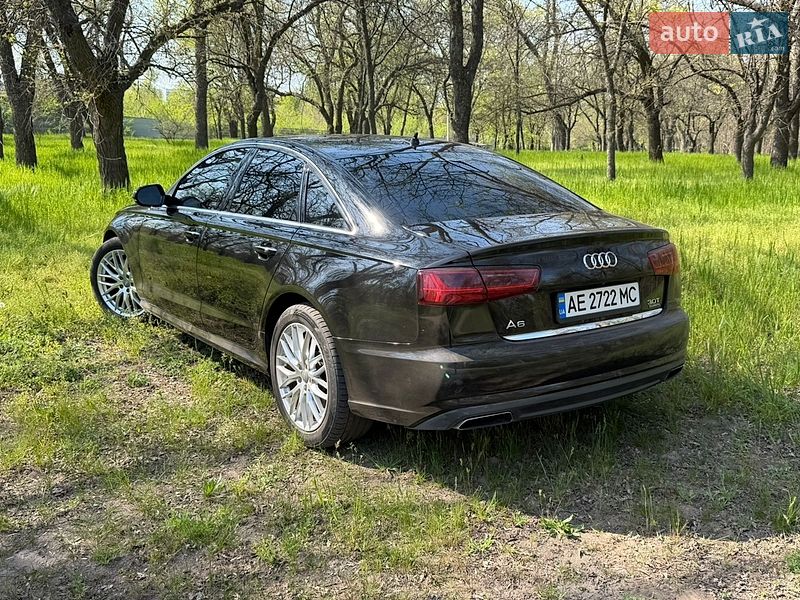 Седан Audi A6 2015 в Дніпрі