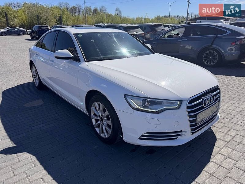 Седан Audi A6 2014 в Львове