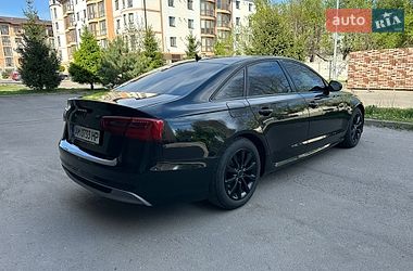Седан Audi A6 2012 в Ровно