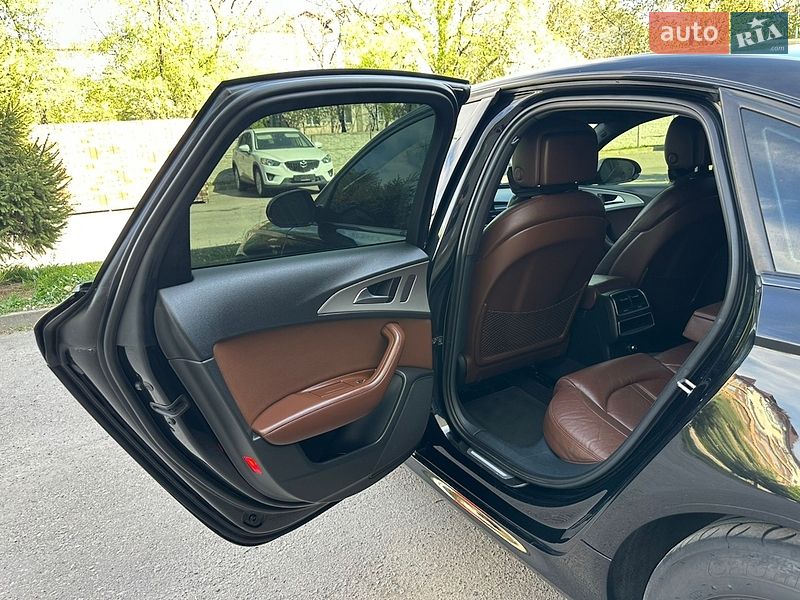 Седан Audi A6 2012 в Ровно
