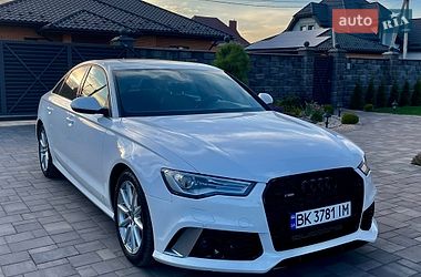 Седан Audi A6 2014 в Ровно