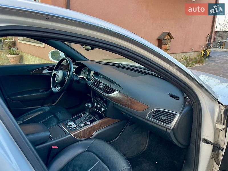 Седан Audi A6 2014 в Ровно