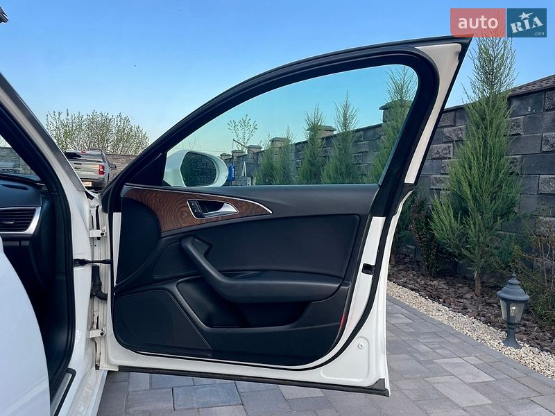 Седан Audi A6 2014 в Ровно