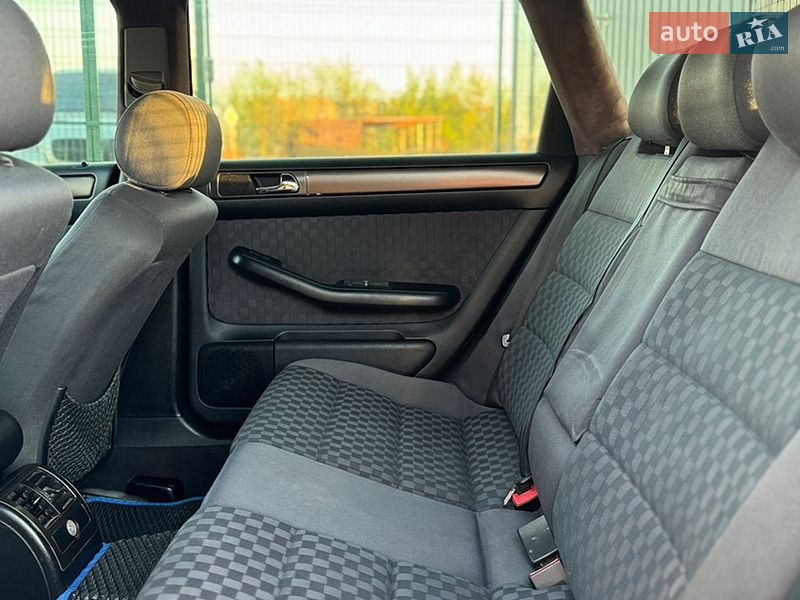 Універсал Audi A6 1999 в Києві