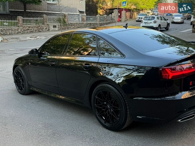 Седан Audi A6 2017 в Киеве