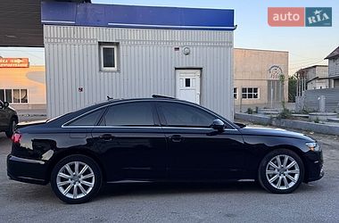 Седан Audi A6 2016 в Черновцах