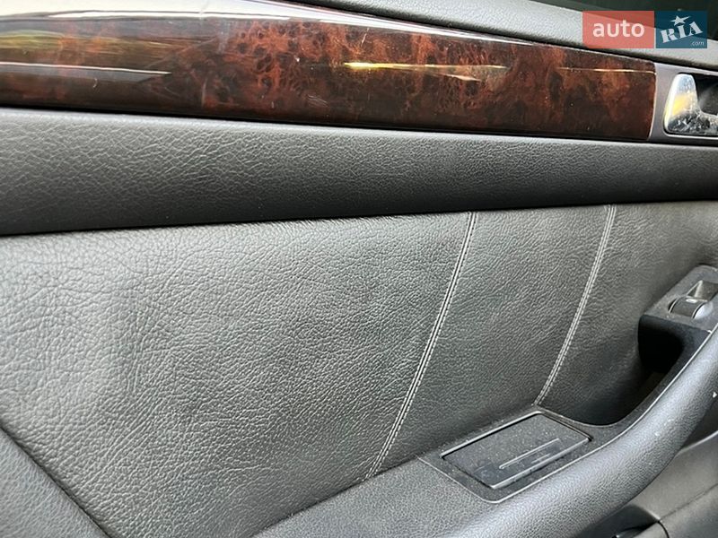 Универсал Audi A6 2000 в Киеве