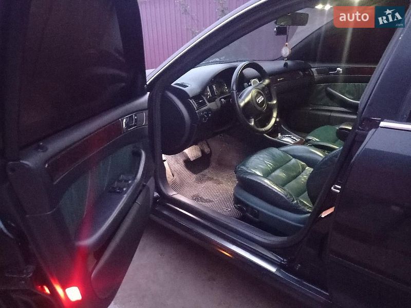 Седан Audi A6 1998 в Требухові