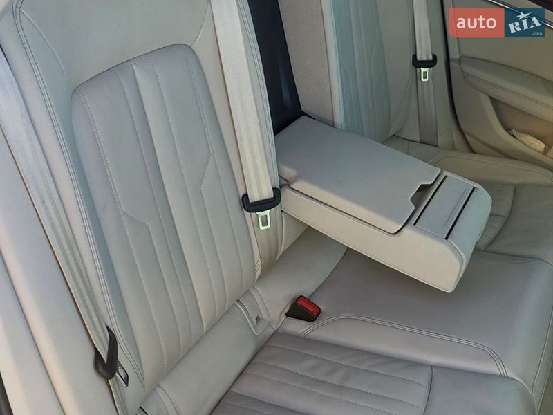 Седан Audi A6 2018 в Киеве