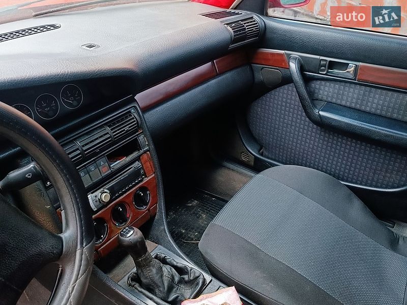 Седан Audi A6 1996 в Бориславі