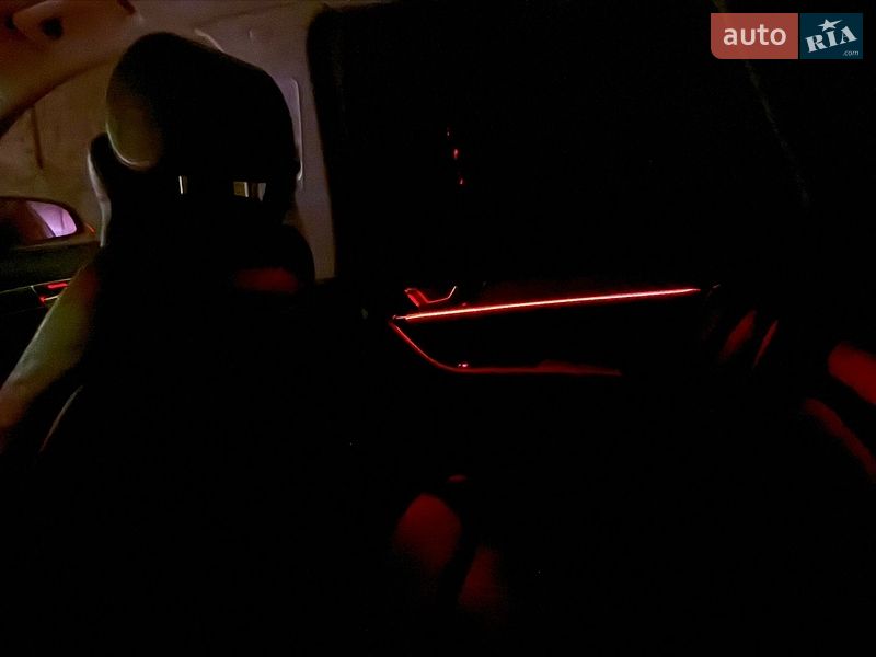 Седан Audi A6 2004 в Стрые