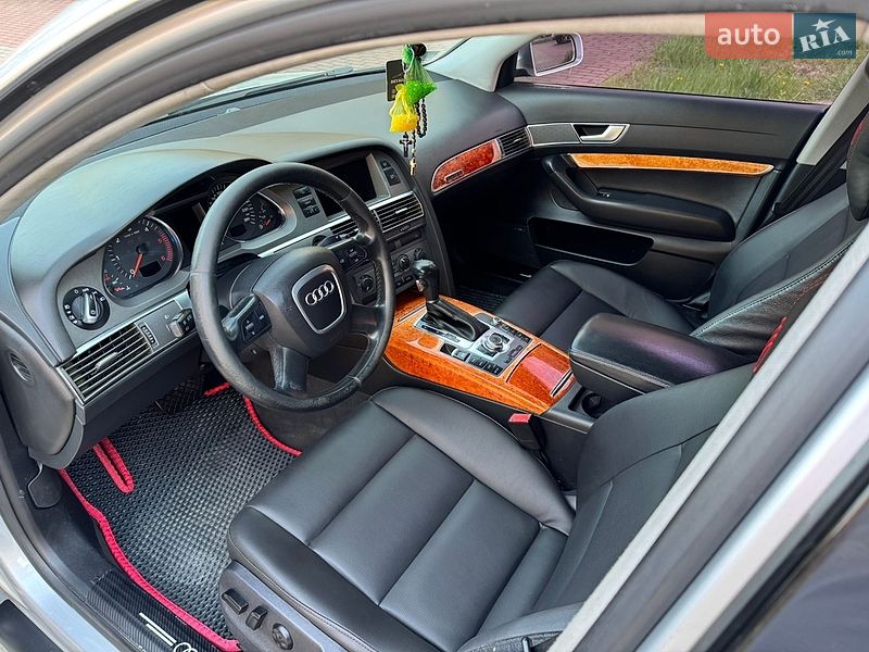 Седан Audi A6 2004 в Стрые