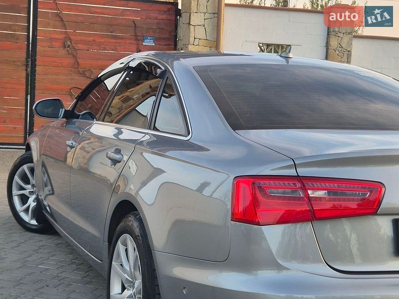Седан Audi A6 2014 в Виннице