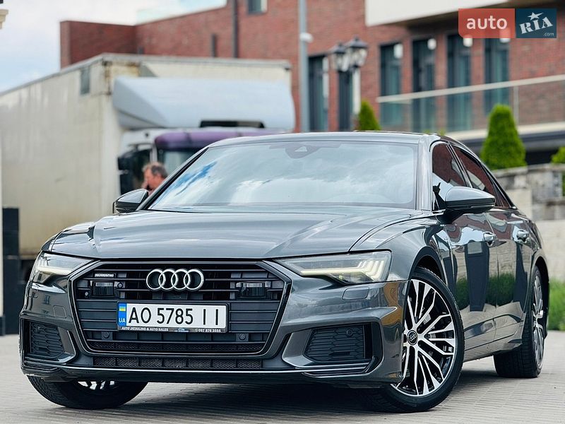 Седан Audi A6 2018 в Мукачево