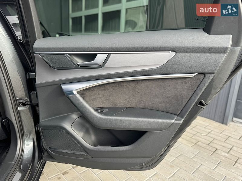 Седан Audi A6 2018 в Мукачево
