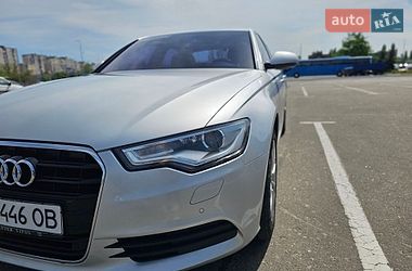 Седан Audi A6 2015 в Киеве