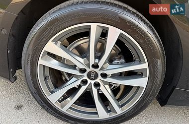 Седан Audi A6 2023 в Києві