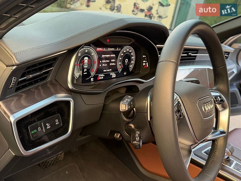 Седан Audi A6 2023 в Києві