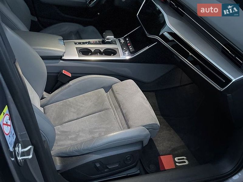 Универсал Audi A6 2019 в Киеве