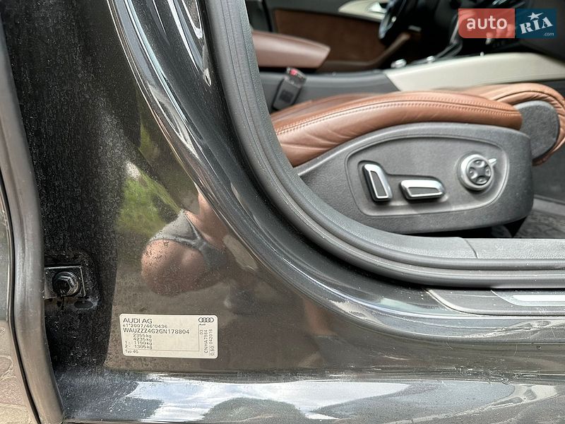 Универсал Audi A6 2016 в Новой Ушице