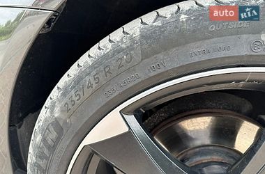 Универсал Audi A6 2016 в Новой Ушице
