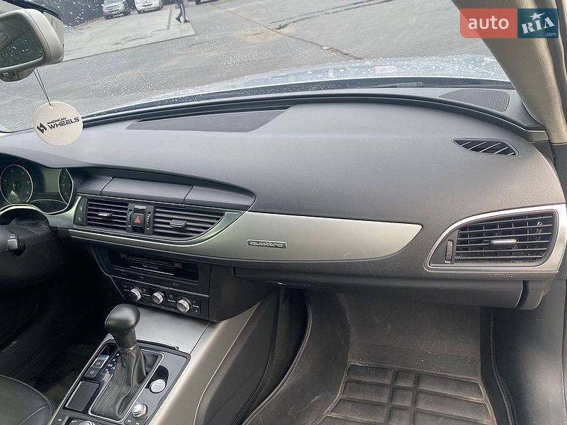 Седан Audi A6 2012 в Черновцах