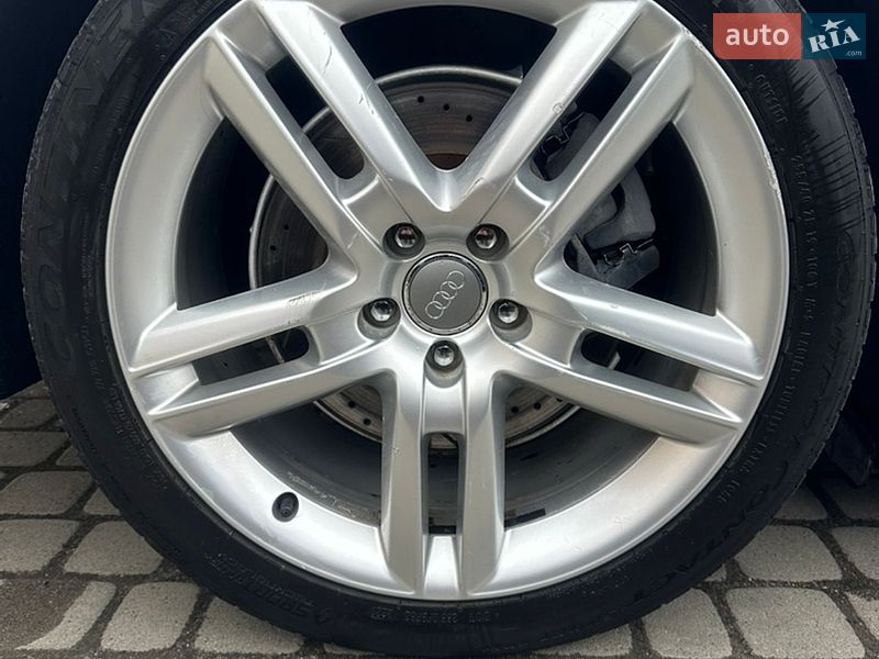 Седан Audi A6 2015 в Радехові
