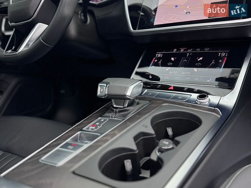 Седан Audi A6 2019 в Львове