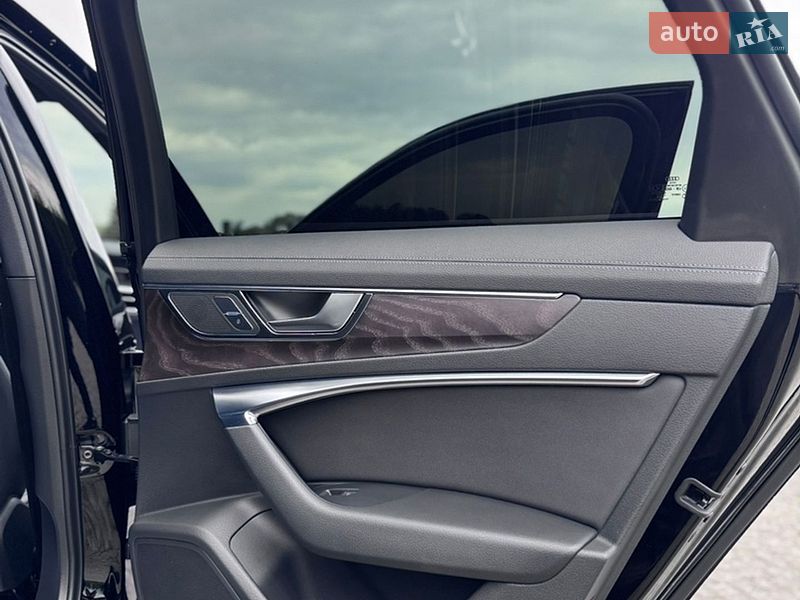 Седан Audi A6 2019 в Львові