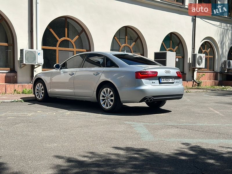 Седан Audi A6 2014 в Киеве