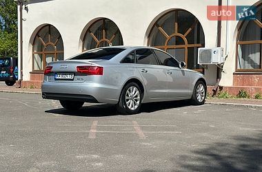 Седан Audi A6 2014 в Киеве