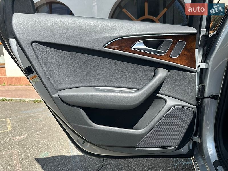 Седан Audi A6 2014 в Киеве