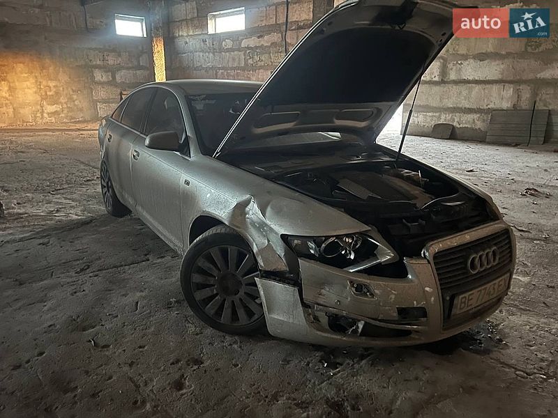 Седан Audi A6 2004 в Николаеве
