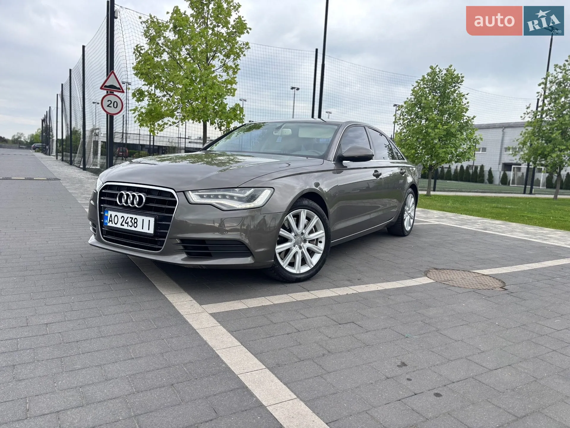 2011 Audi A6 - мініатюра 25