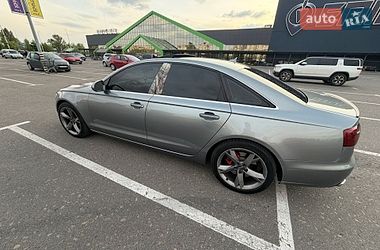Седан Audi A6 2012 в Вышгороде