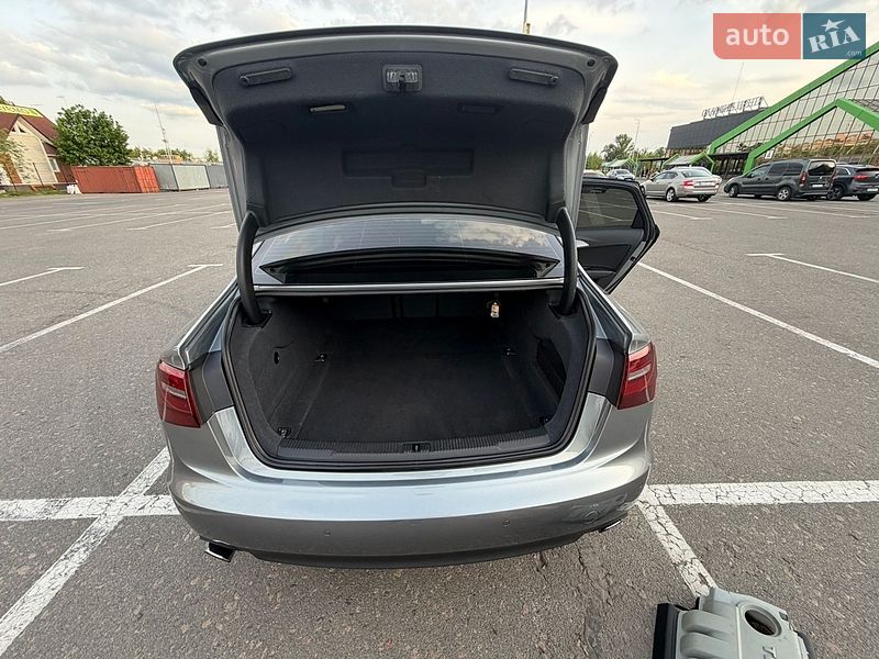 Седан Audi A6 2012 в Вышгороде