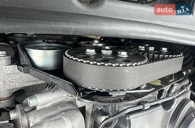 Седан Audi A6 2004 в Заречном