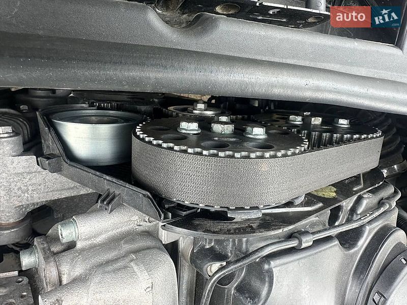 Седан Audi A6 2004 в Заречном