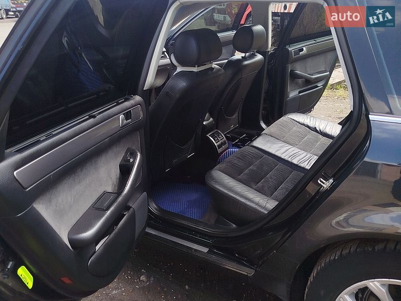 Универсал Audi A6 2002 в Кицмани