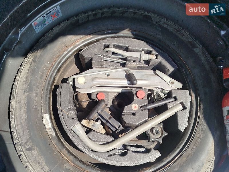 Универсал Audi A6 2002 в Кицмани